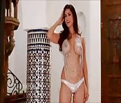 La beauté de Bollywood l'exhibe